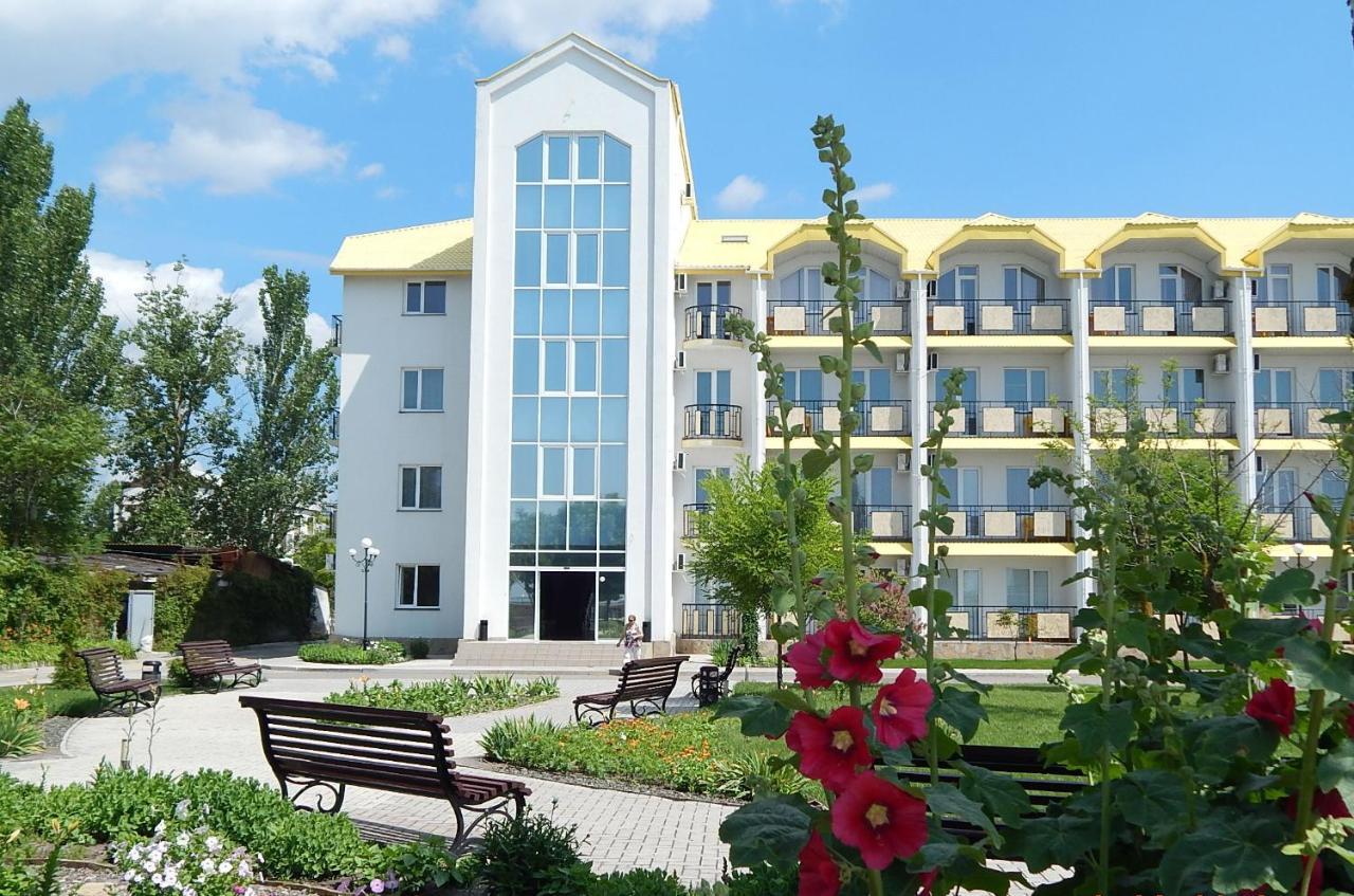Отель Мелиоратор-Юг Koblevo Exterior photo